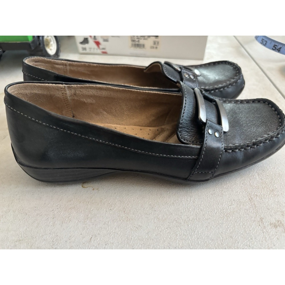 Naturalizer Black Leather Slip-On Loafers - Picture 3 of 6